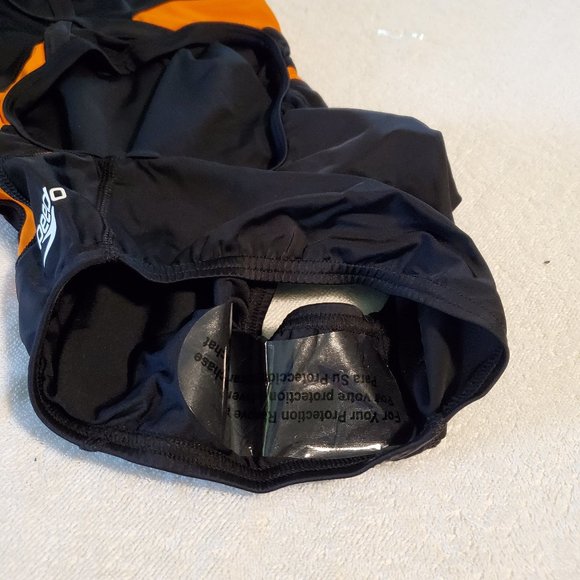 Speedo Women's Swimsuit One Piece PowerFlex Flyback NEW WITH TAGS - Picture 3 of 7